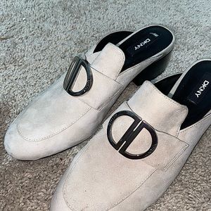 BLOCK HEELS DKNY NEW FREE SHIPPING